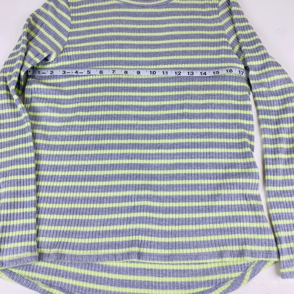 American Eagle- LongSleeves top-Stripe- Size M/M - Picture 3 of 6